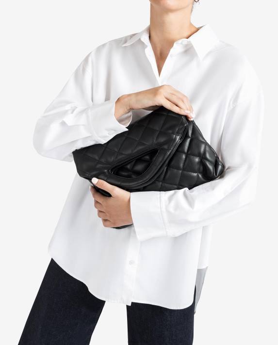 Unisa kvinnor svart quiltad väska med hopvikt flik 06DT1172