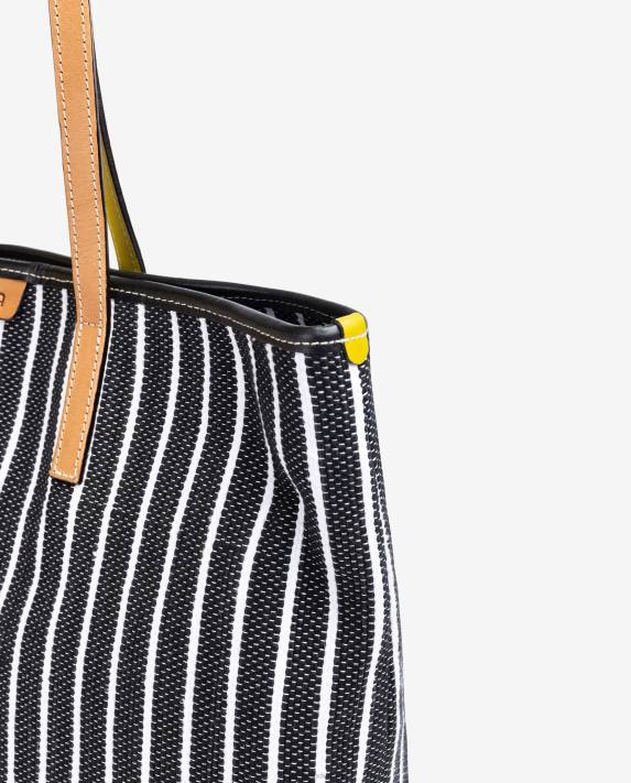 Unisa kvinnor svart shoppingväska gjord med jarapa 06DT1112