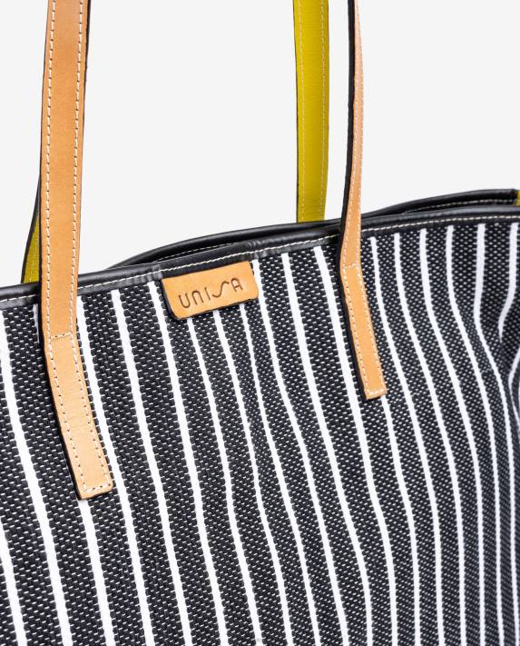 Unisa kvinnor svart shoppingväska gjord med jarapa 06DT1112