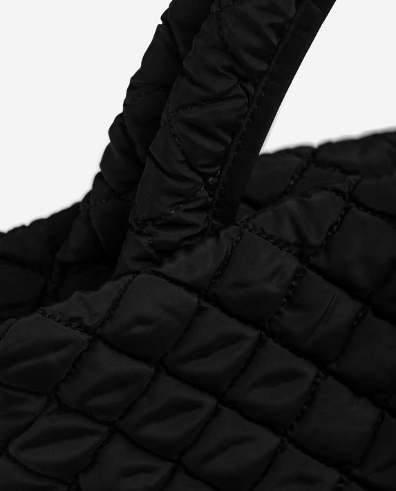 Unisa kvinnor svart stor väska av quiltat tyg 06DT1134