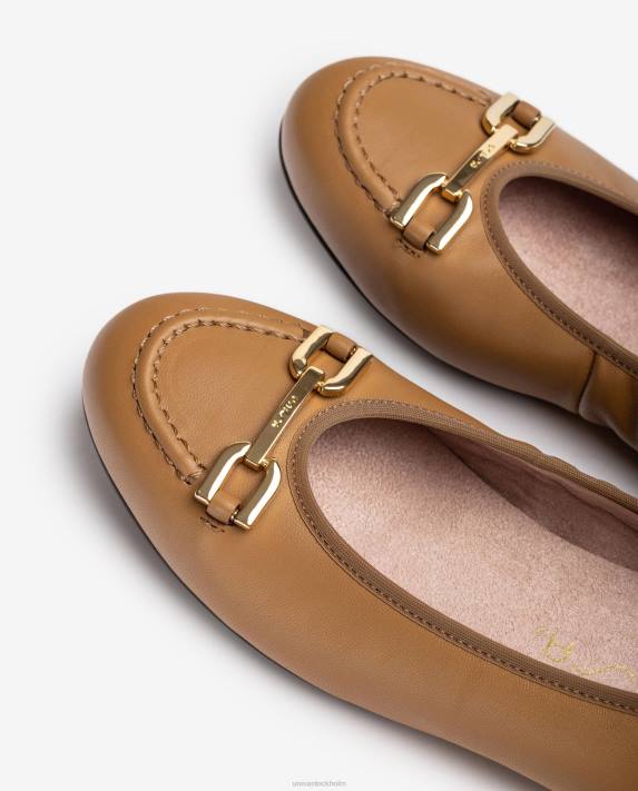 Unisa kvinnor brun ballerinasko med klädsel 06DT1267