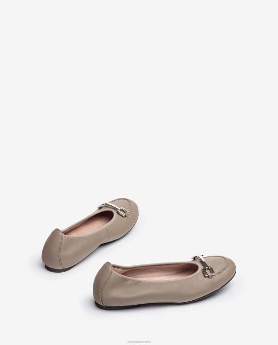 Unisa kvinnor brun ballerinasko med klädsel 06DT1268