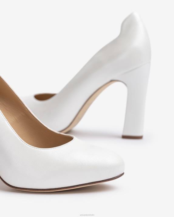 Unisa kvinnor mode brudpumps med rund tå 06DT841