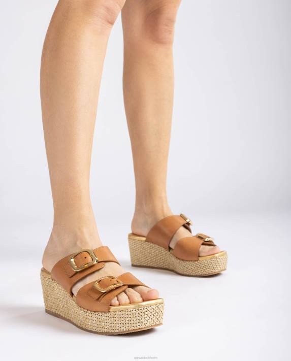 Unisa kvinnor brun sandal med axelband med spänne 06DT148