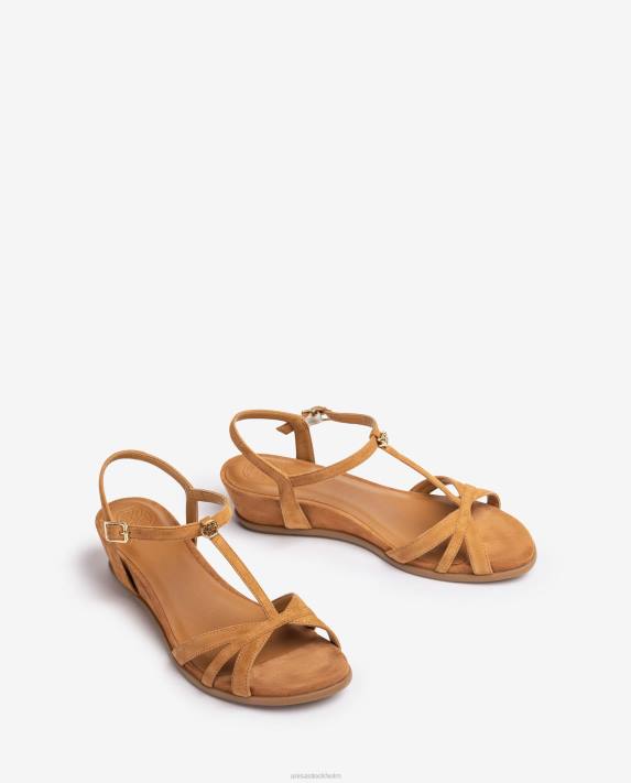Unisa kvinnor brun sandal med remmar med kil 06DT80