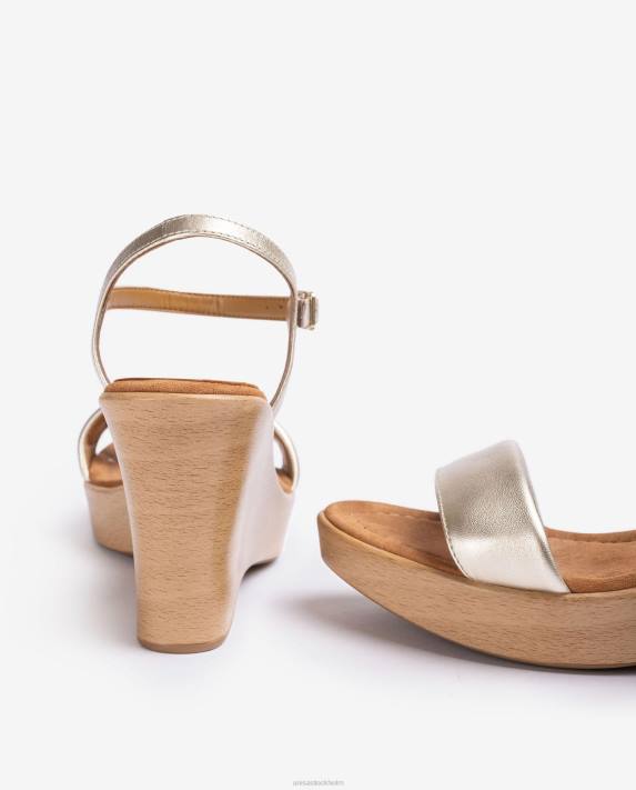 Unisa kvinnor graciös sandal i metallisk effekt med block 06DT252