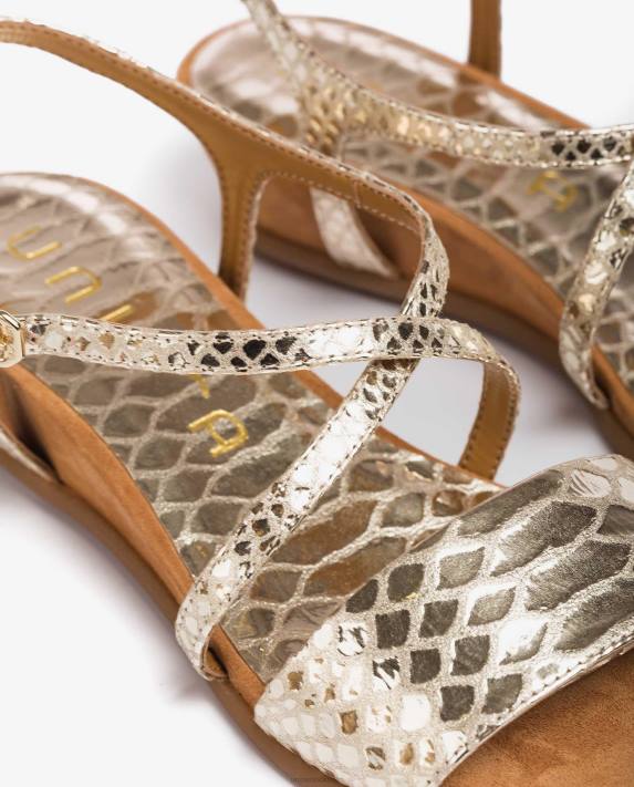 Unisa kvinnor guld lädersandaler med ormtryck i metalleffekt 06DT442