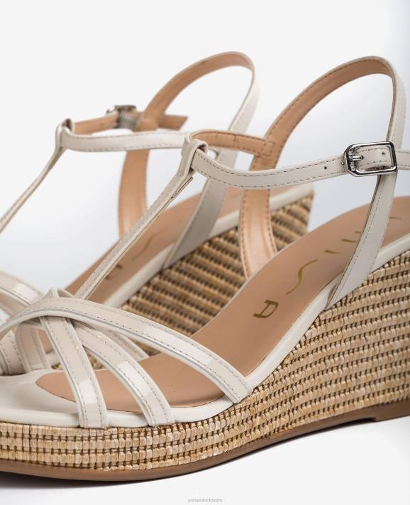 Unisa kvinnor mode kil sandaler i lackläder med t-rem 06DT440