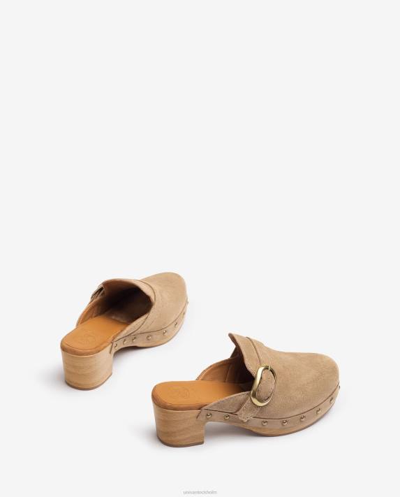 Unisa kvinnor beige mule med spänne och dubbar 06DT816