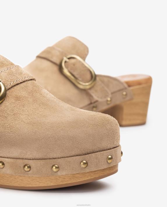 Unisa kvinnor beige mule med spänne och dubbar 06DT816