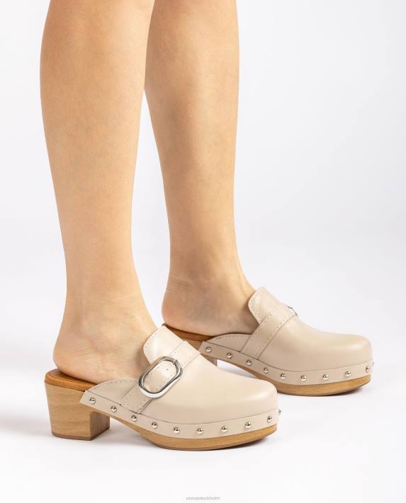 Unisa kvinnor beige mule med spänne och dubbar 06DT819