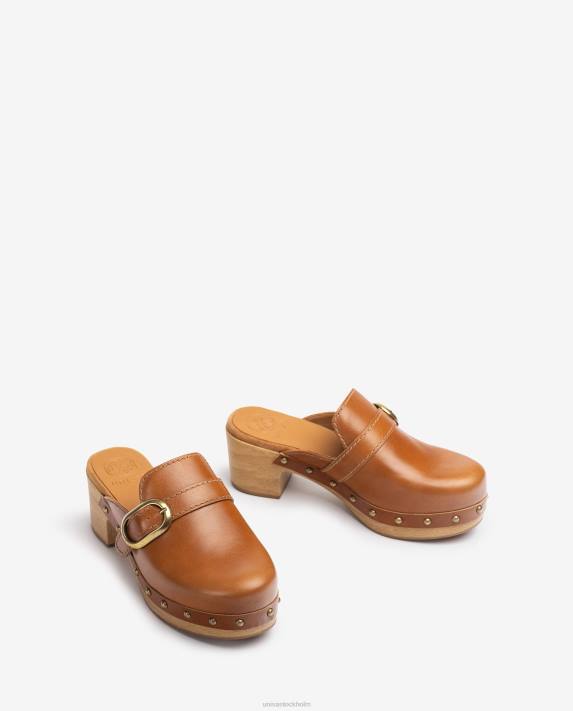 Unisa kvinnor brun mule med spänne och dubbar 06DT818