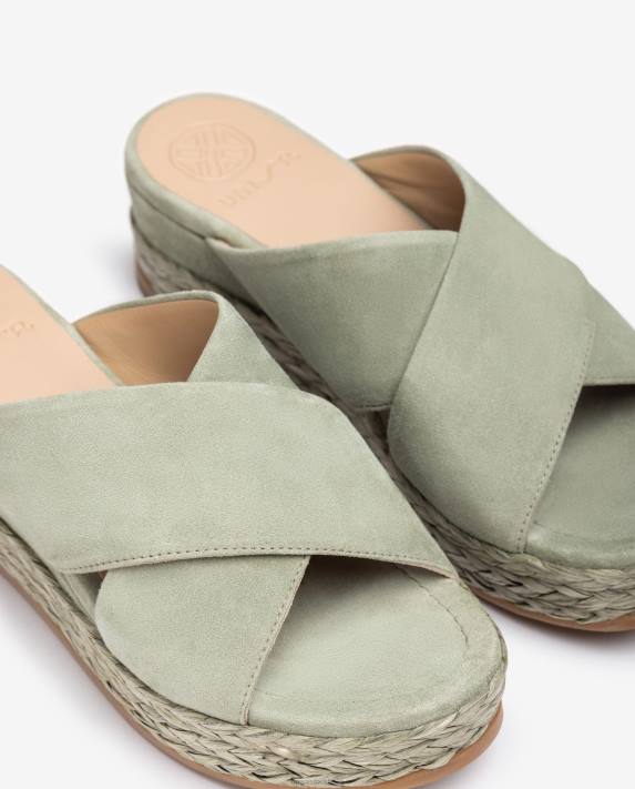 Unisa kvinnor grön mockasandal med korsade remmar 06DT814