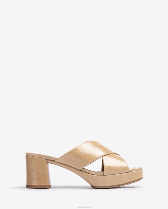 Unisa kvinnor mode sandal i remmar i glänsande läder 06DT823
