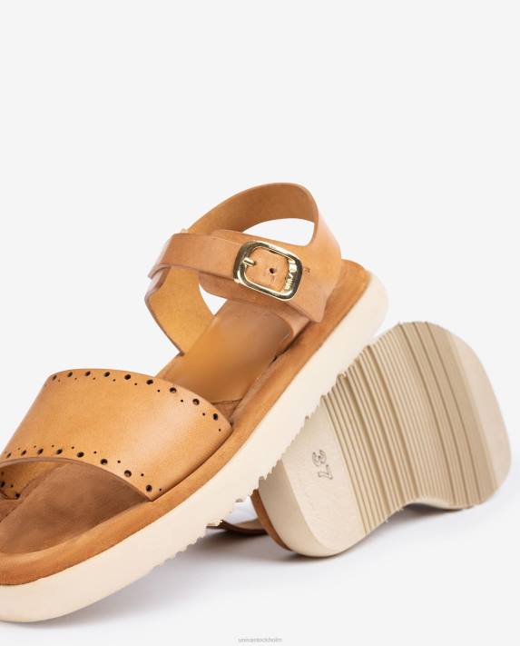 Unisa kvinnor graciös platt sandal med hålmönster 06DT101