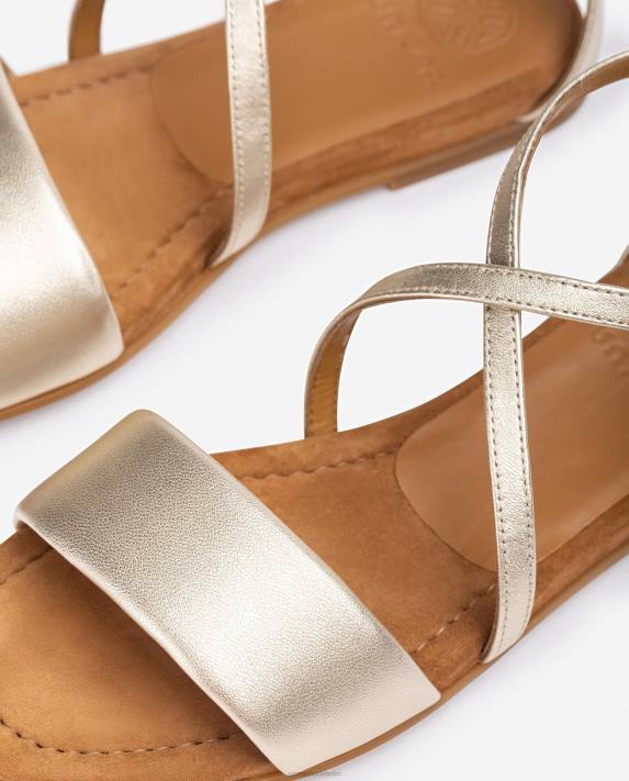 Unisa kvinnor graciös sandal i metallisk läderfinish 06DT340