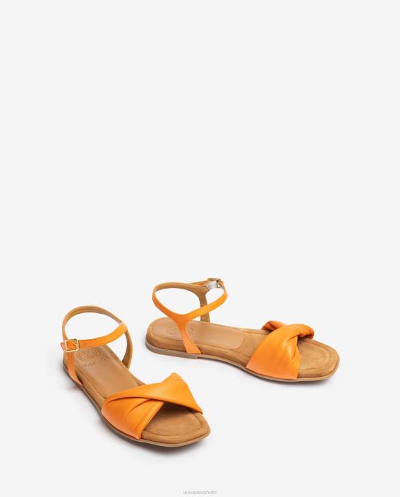 Unisa kvinnor orange sandal med en quiltad vamp 06DT78