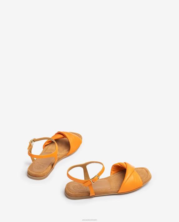 Unisa kvinnor orange sandal med en quiltad vamp 06DT78