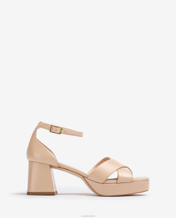 Unisa kvinnor beige sandal med klack och plattform 06DT219