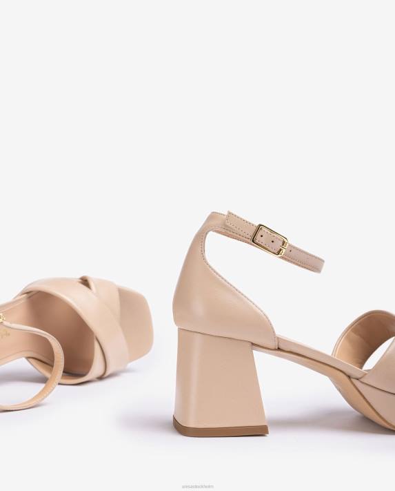 Unisa kvinnor beige sandal med klack och plattform 06DT219