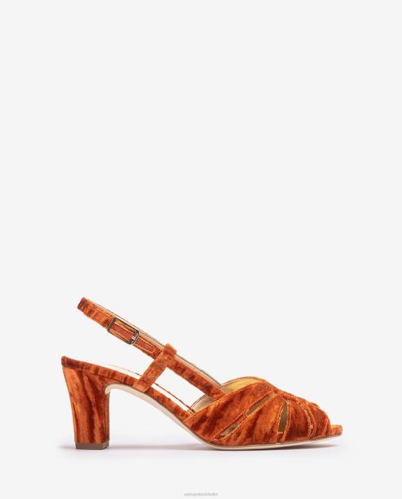 Unisa kvinnor graciös sandal gjord i sammet 06DT1318