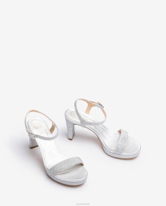 Unisa kvinnor silver sandal i glänsande tyg 06DT19