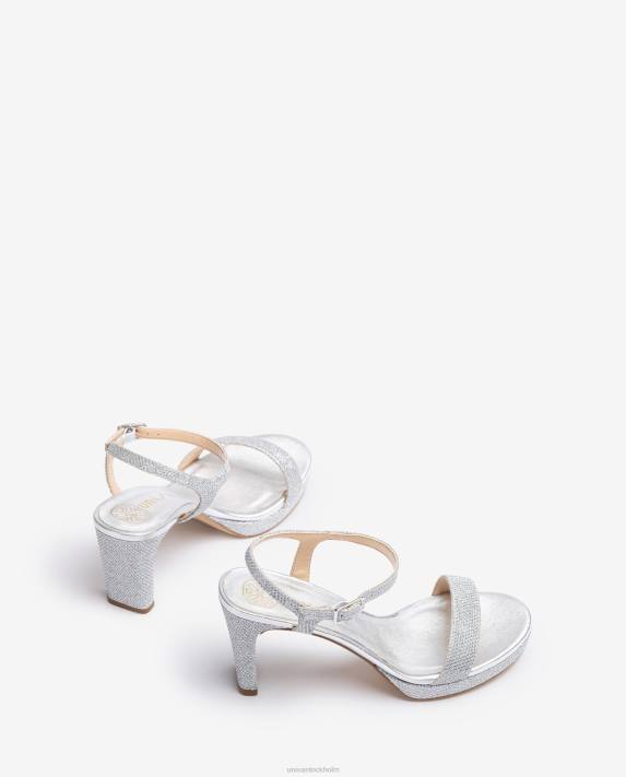 Unisa kvinnor silver sandal i glänsande tyg 06DT19