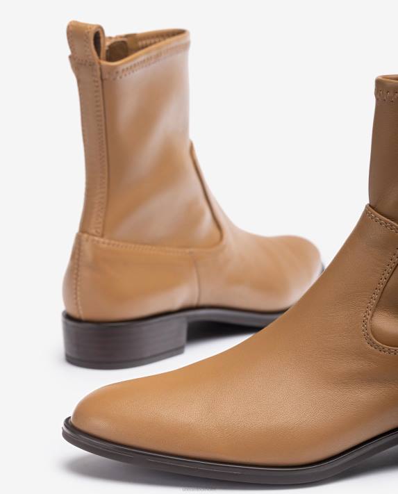 Unisa kvinnor brun enfärgad stövel med en elastisk kvartsöverlinje 06DT885