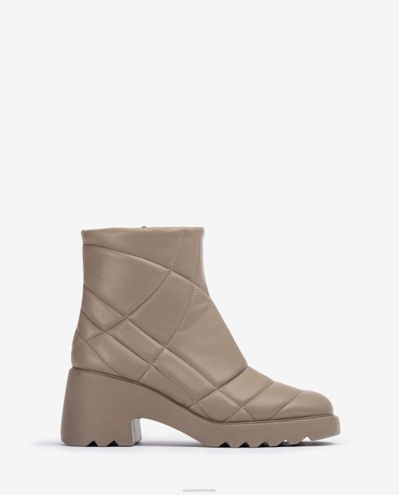 Unisa kvinnor brun superlätt quiltad stövel 06DT961