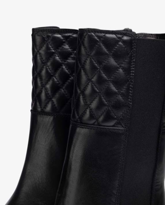 Unisa kvinnor mode ankelstövlar i läder med sidoresår och dragkedja 06DT918