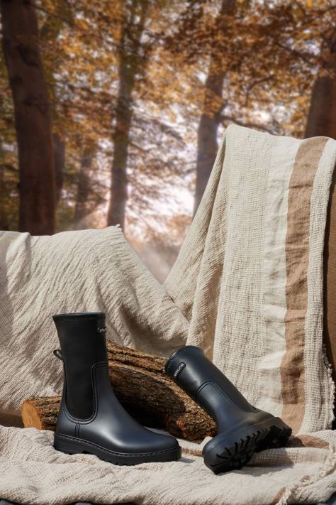 Unisa kvinnor svart wellington stövlar med elastiskt skaft 06DT875