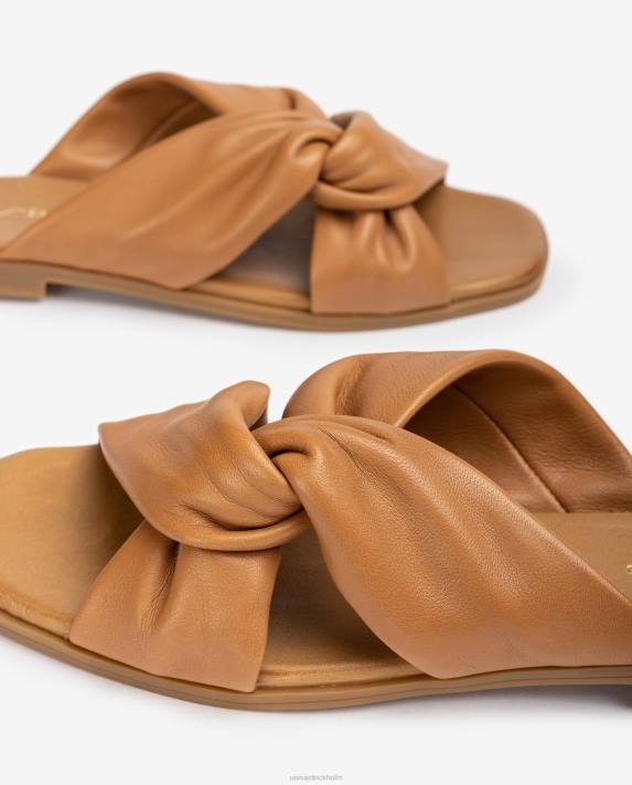 Unisa kvinnor brun platt sandal med korsband 06DT63