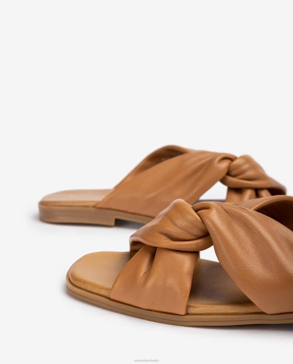 Unisa kvinnor brun platt sandal med korsband 06DT63